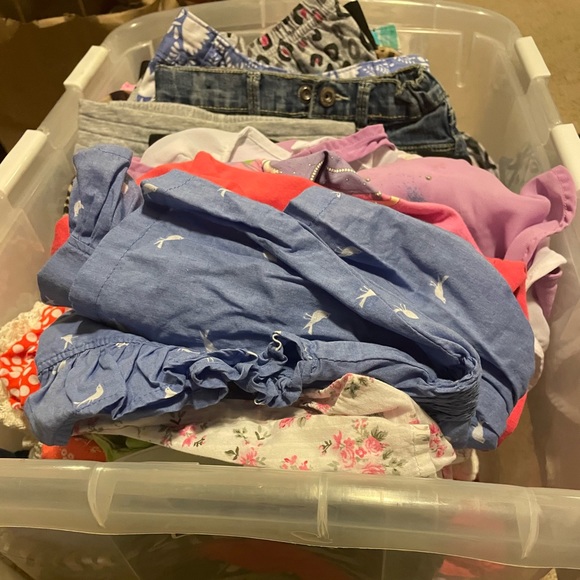 Girls size 5T-5/6 lot of summer clothes - Picture 8 of 8